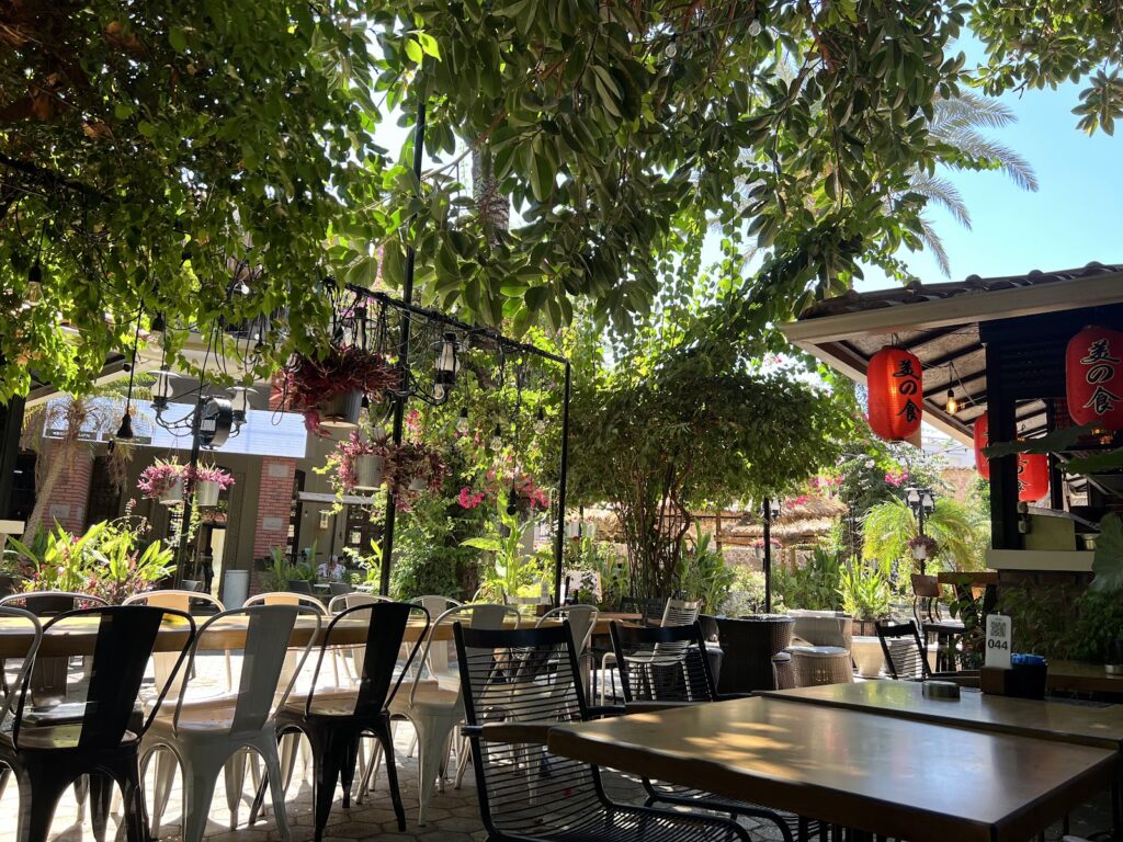 LUNA GARDEN - Ethiopian restaurant