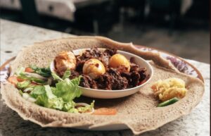 Momona Cafe & Restaurant